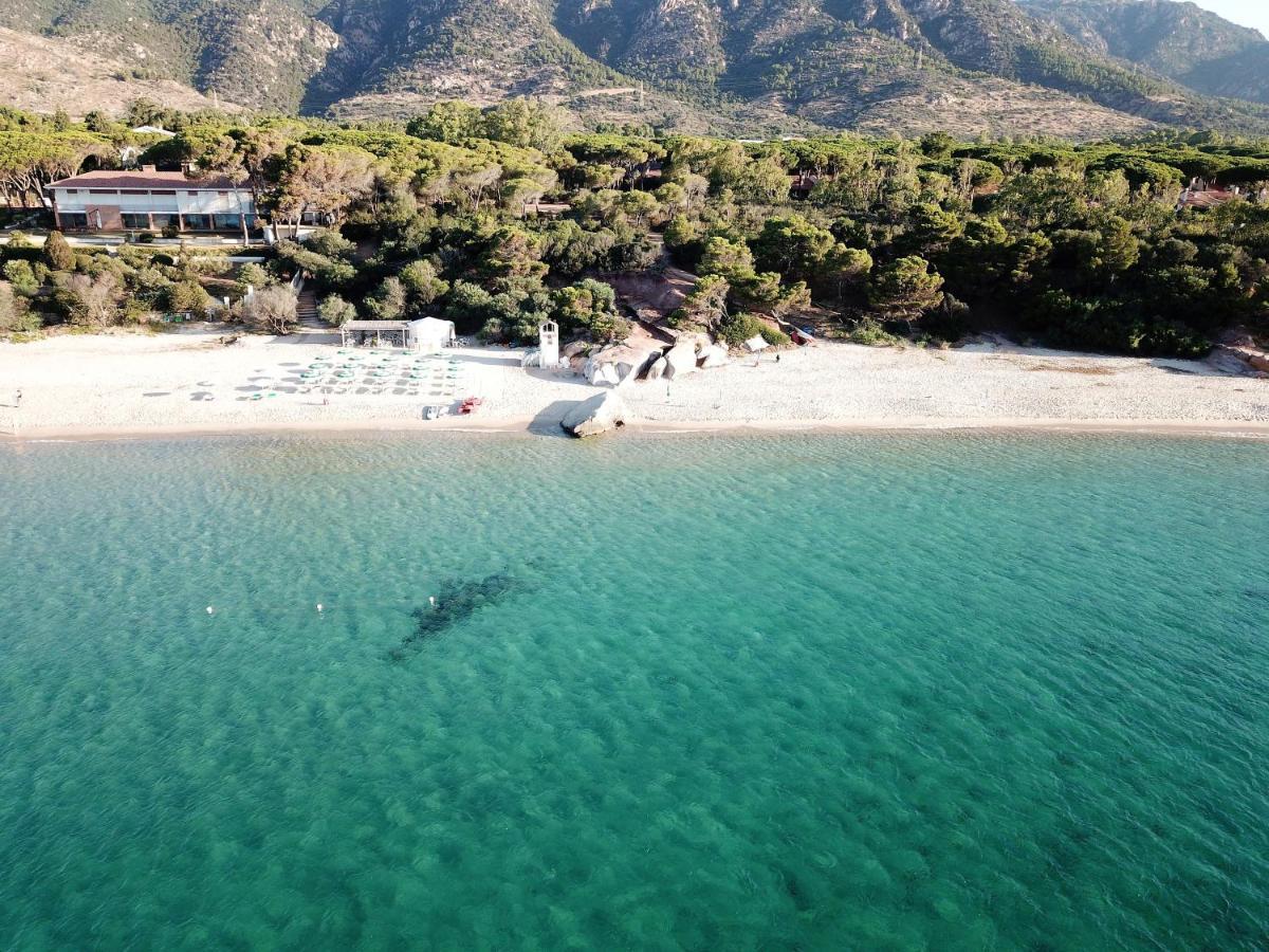 Deliziosa Villetta Sul Mare Appena Ristrutturata Pula Kültér fotó